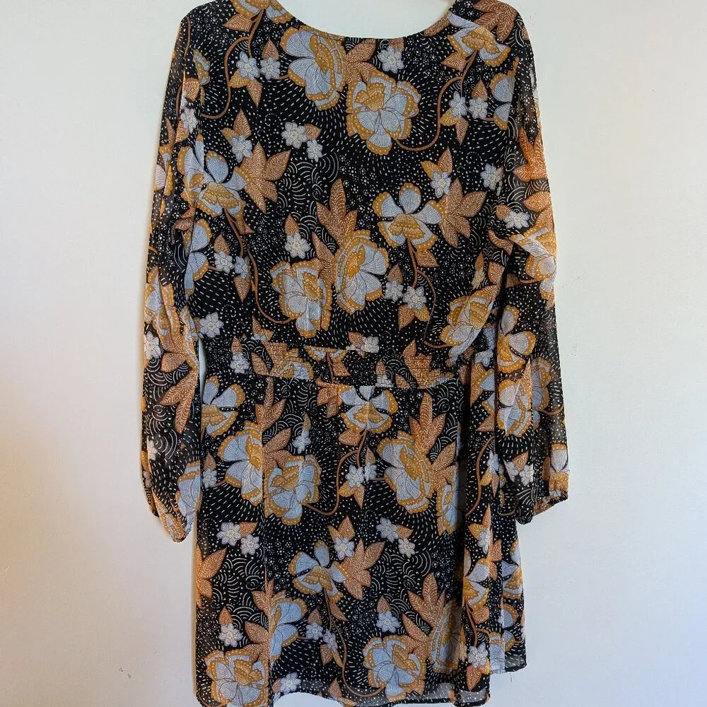Daniel Rainn Parnika Button Detail Dress, Black floral, XXL - Picture 2 of 3
